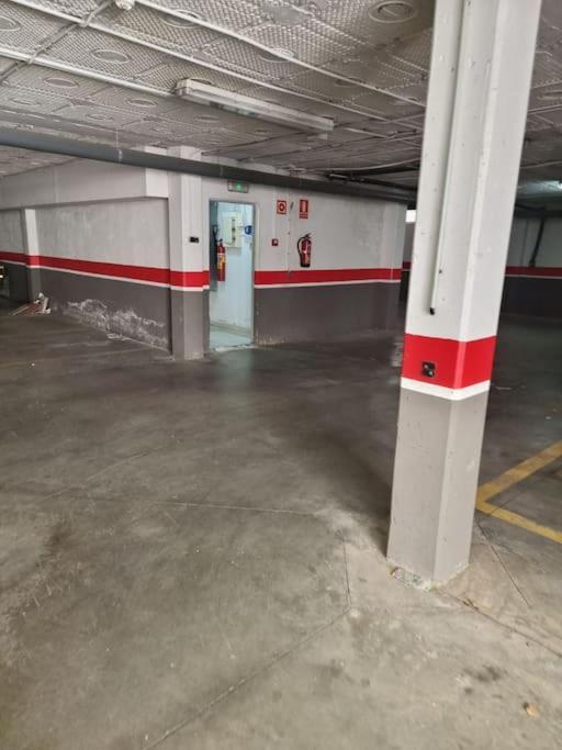 Alojamiento Con Piscina Y Parking En Sevilla La Algaba Exterior photo
